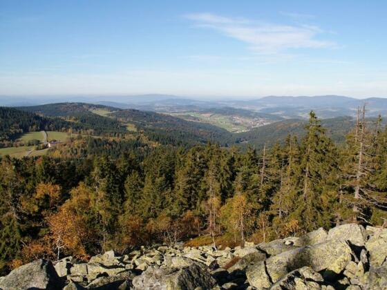 Aussicht nach Norden vom Blockfeld unter dem Gipfel