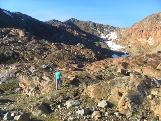 Roter Grat hinter dem oberen Kar