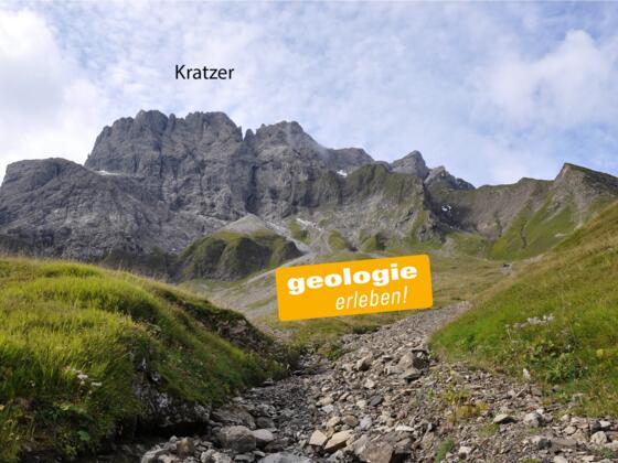 Kratzer (2.427 m) aus Hauptdolomit der Lechtal-Decke, darunter und davor Allgäu-Formation der Allgäu-Decke