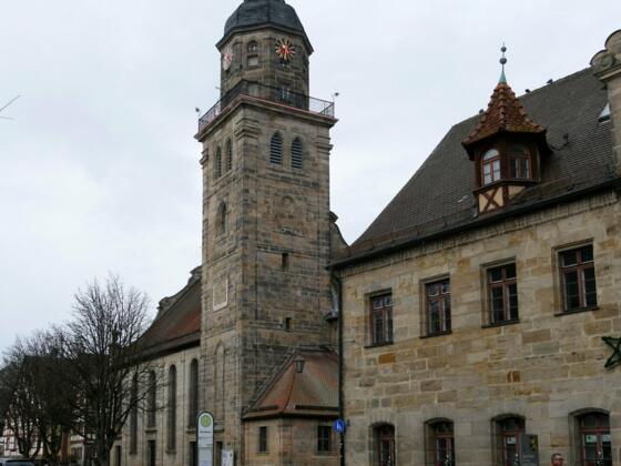 Altdorf_Laurentiuskirche und altes Rathaus