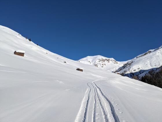 Fahrweg zur Fließer Alpe