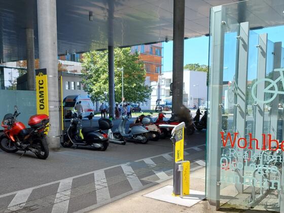 ÖAMTC Fahrrad-Stuetzpunkt Keplerklinik Med Campus Linz