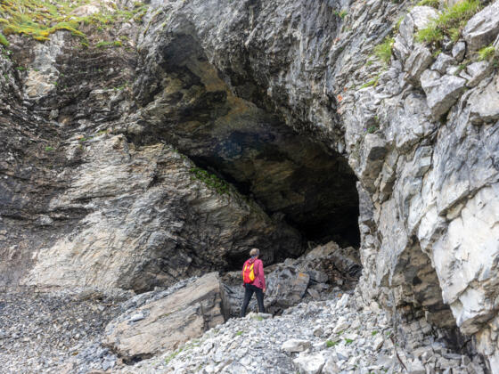Schlund der Obstanser Eishöhle.