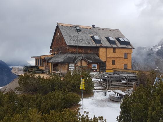 Peter-Wiechenthaler Hütte am Kienalkopf