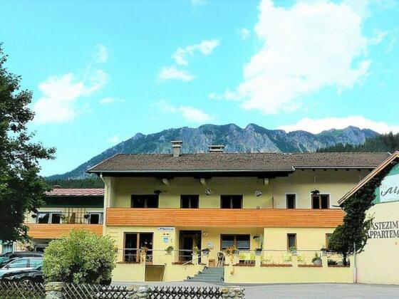 Alpina Appartements