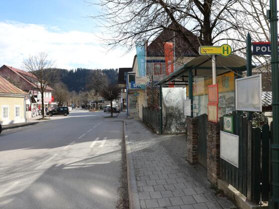 Busstation Windischgarsten Kirche