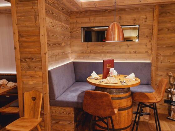 Gemütliches Ambiente Weinstube Dachstein-West