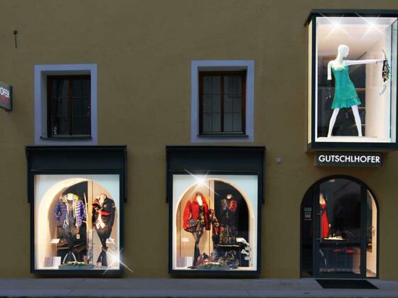 Moden Gutschlhofer Rattenberg Vitrine