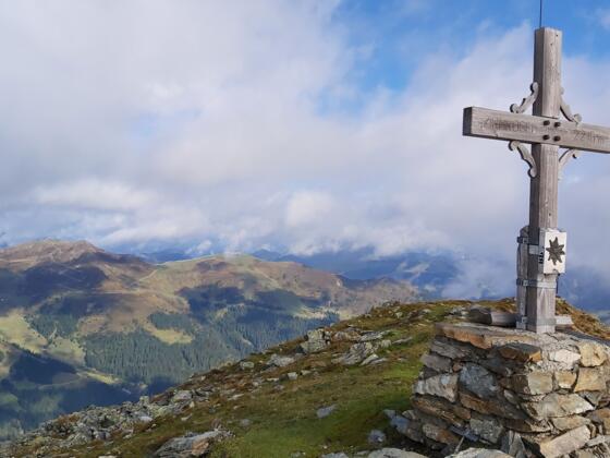 Zirmkogel 2.215 m