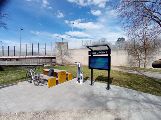 Raststation Glacisbrücke