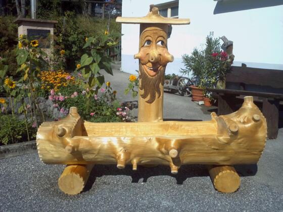 Holzbrunnen
