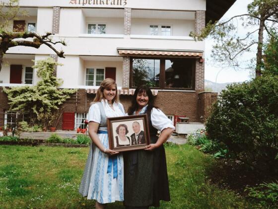 Eure Gastgeber Elisabeth und Heidi Oberpriller