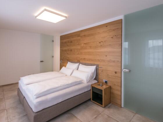 24/7 Zimmer Asten - Doppelbett