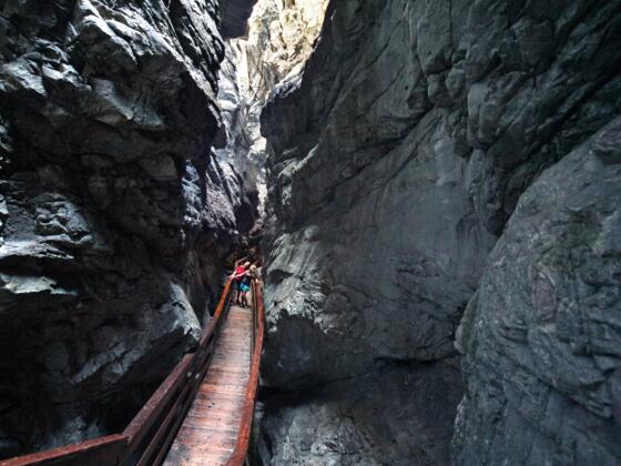 Vorderkaserklamm