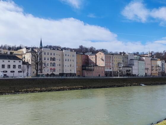 Stadt Salzburg am Salzachufer