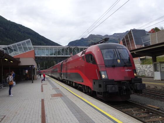 Railjet in Bad Gastein