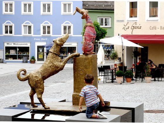 Brunnen &quot;Hundling&quot;