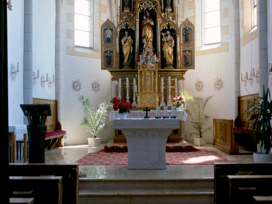 Altar der Kirche St. Jakob der Ältere in Seibersdorf