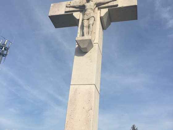 Kreuz am Schellenberg