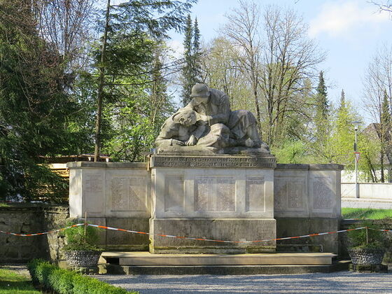 Kiregerdenkmal am Marktplatz Steingaden