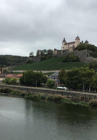 Schleifenroute - Würzburg Blick von der alten Mainbrücke