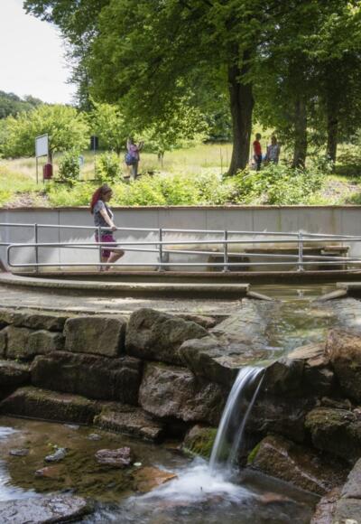 Barrierefreie Wassertretanlage Mespelbrunn