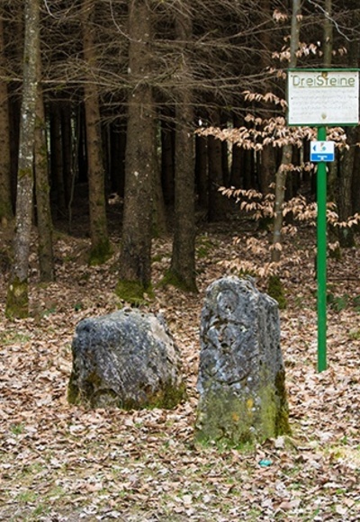 Drei Steine