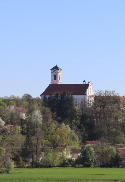 Kloster und Kirche St. Matthäus in Asbach