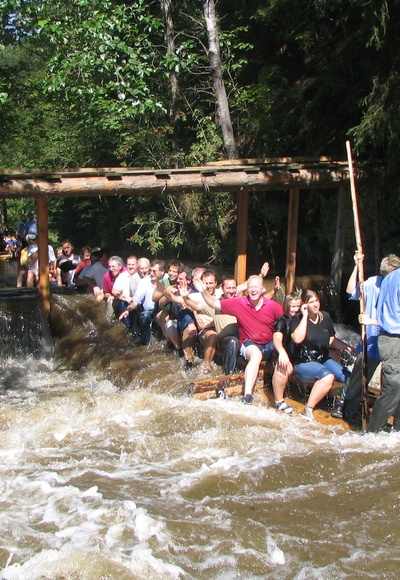 Floßfahrt auf der Wilden Rodach