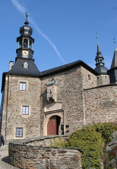 Burg Lauenstein Burghof innen