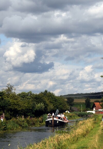 Treidelschiff Elfriede