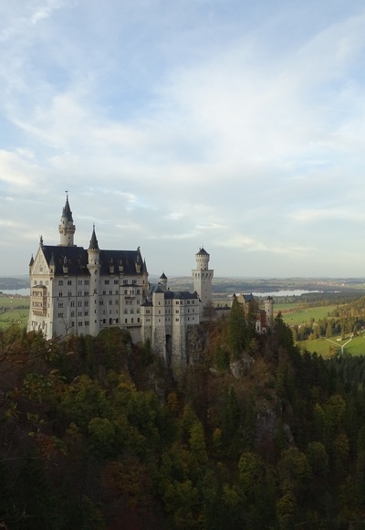 Blick auf Schloss Neuschwanstein von der Marienbrücke