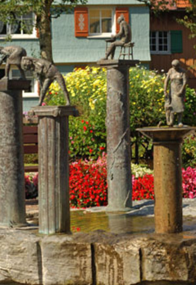src_99044012-0.jpg
