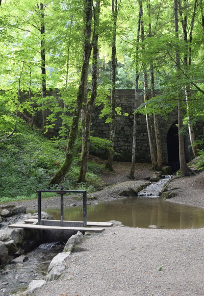 Wasserspielstelle am Auwaldpfad