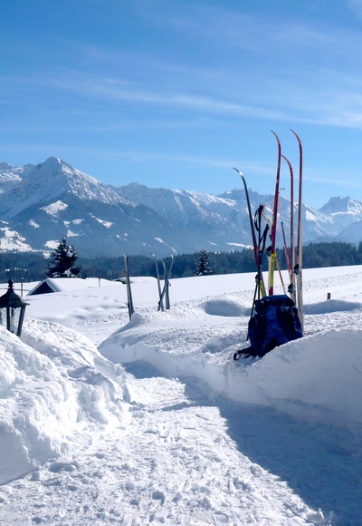 Einstieg zur Loipe Dorfrunde Ofterschwang