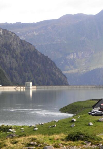 Staumauer des Vermuntsees