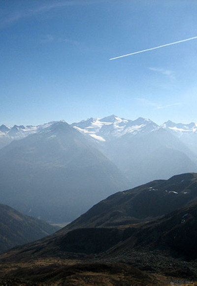 Wunderschöne Aussicht am Gipfel