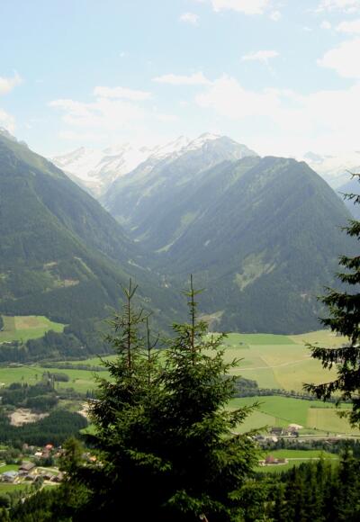 Ausblick in den Nationalpark Hohe Tauern