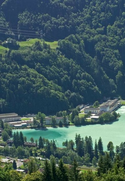 Rodund-Ausgleichsbecken mit den Rodundkraftwerken I und II