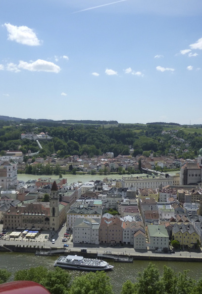Passauer Dom mit Donau und Inn von Veste Oberhaus gesehen. Z00