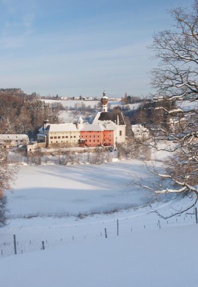 Kloster Höglwörth im Winter