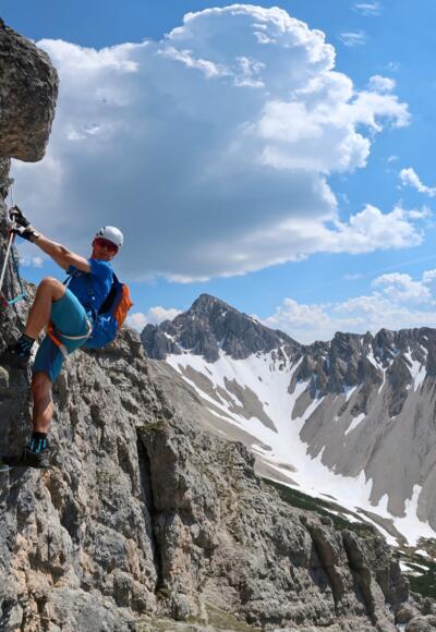 Kaltstart: Der Klettersteig beginnt mit steilen Passagen der Schwierigkeit C