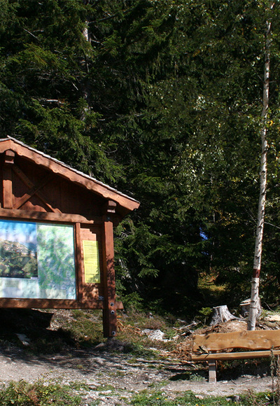 Wanderschautafel und Himmelsknoten