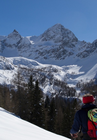 Vom Rücken des Auerlingsköpfls sieht man Teplitzer Spitze (Mitte l.) und Simonskopf (Mitte r.)