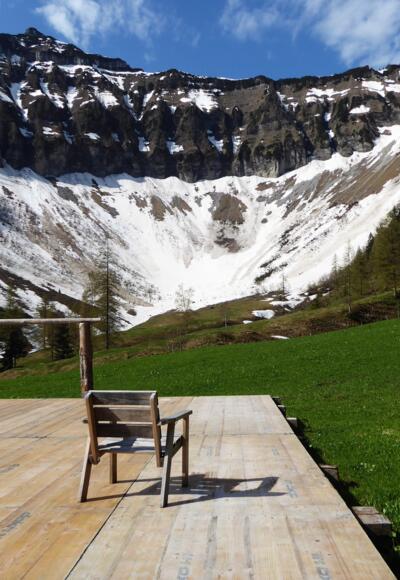 Logenplatz, erste Reihe fußfrei bei der Mayerlehenhütte (Gruberalm) mit Blick auf Gruberhorn.