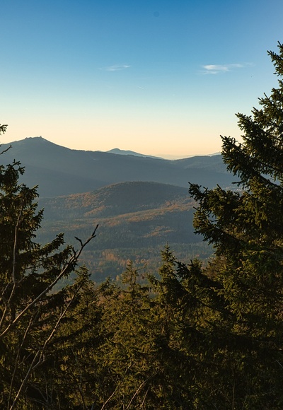 Ausblick vom Gipfel in Richtung Gr. Arber
