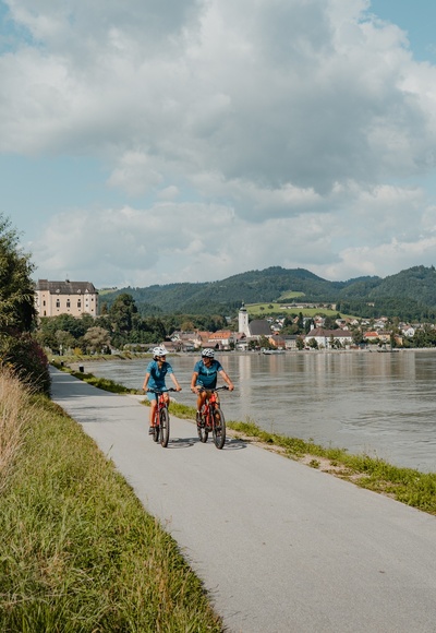 Donauradweg Grein