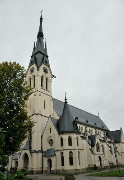 Stadtpfarrkirche Hl. Dionysius in Traun