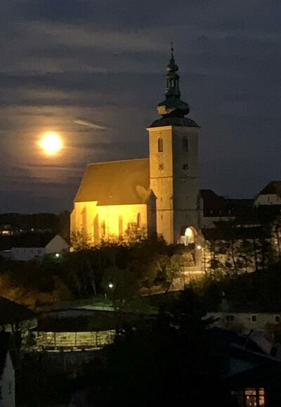 Martinskirche bei Nacht