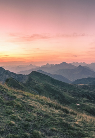 Sünserspitze Gipfelkreuz mit Sünsersee